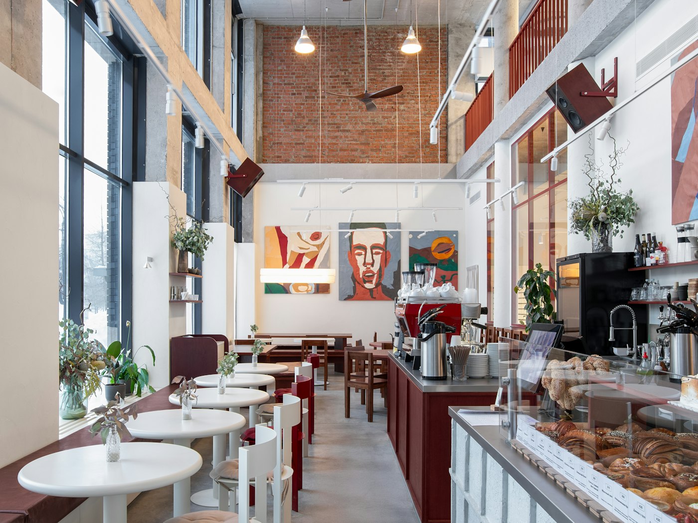 Jewels Café Opens Its Doors